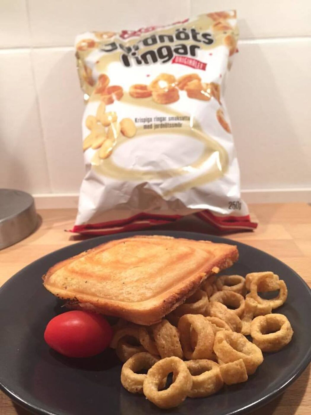 Beroendeframkallande Toast på Manges vis