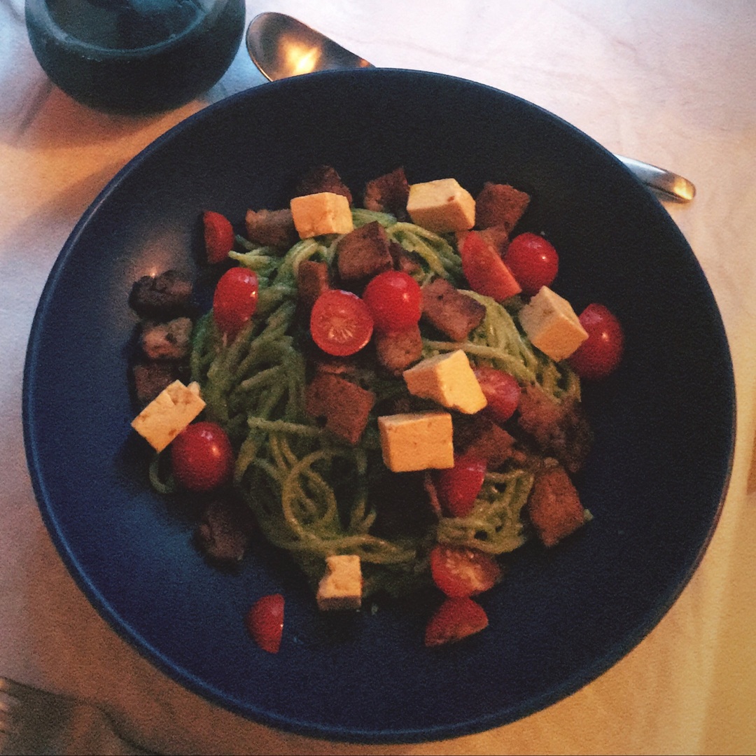 Pasta pesto
