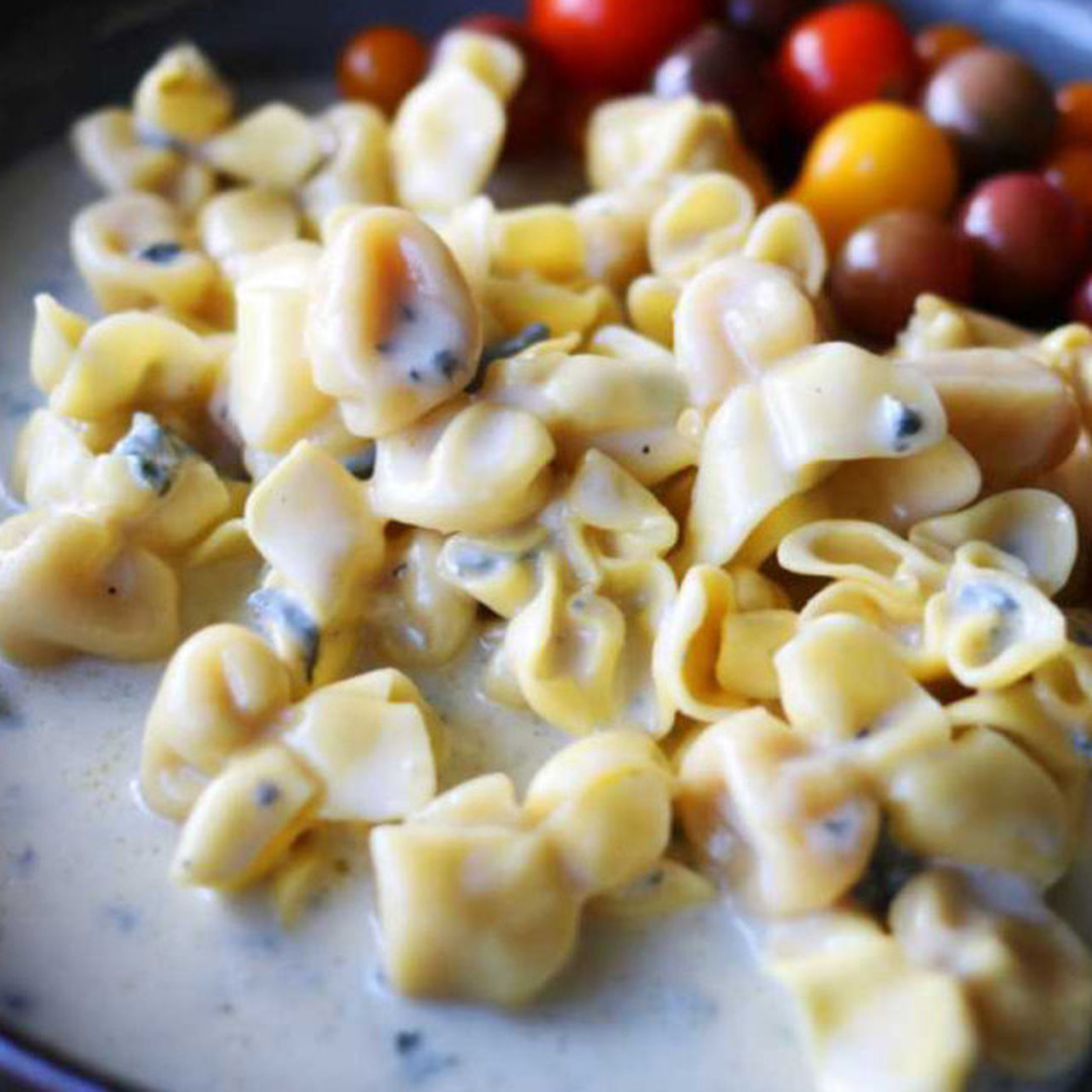 Tortellini med gorgonzolasås